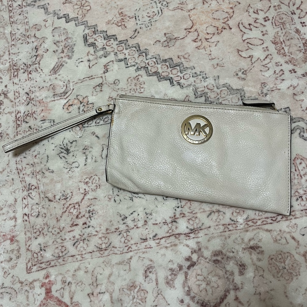 Michael Kors Wristlet/handbag/wallet/clutch
